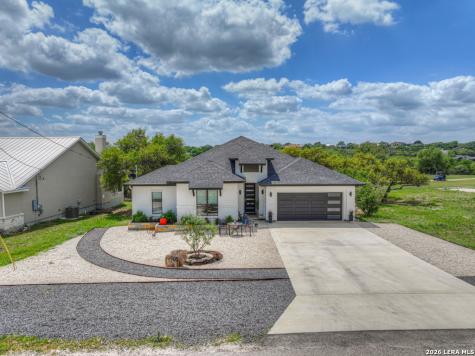105 N John Bird Blanco TX 78606