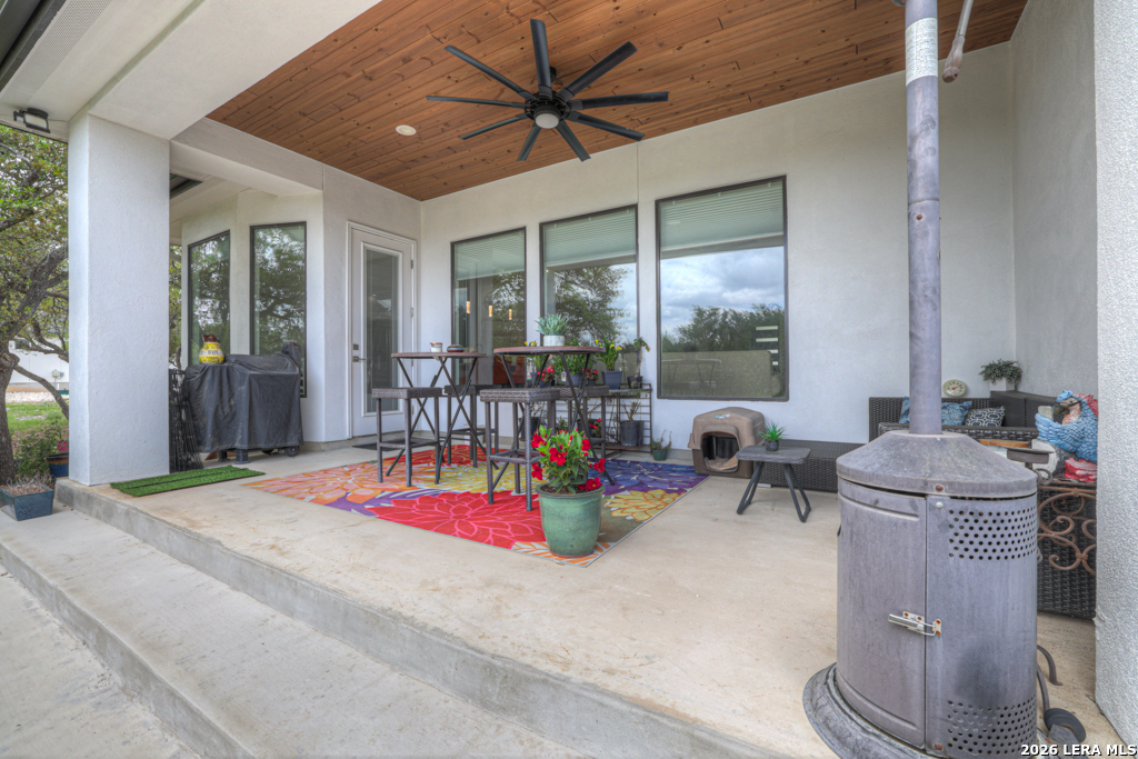 105 N John Bird Blanco TX 78606