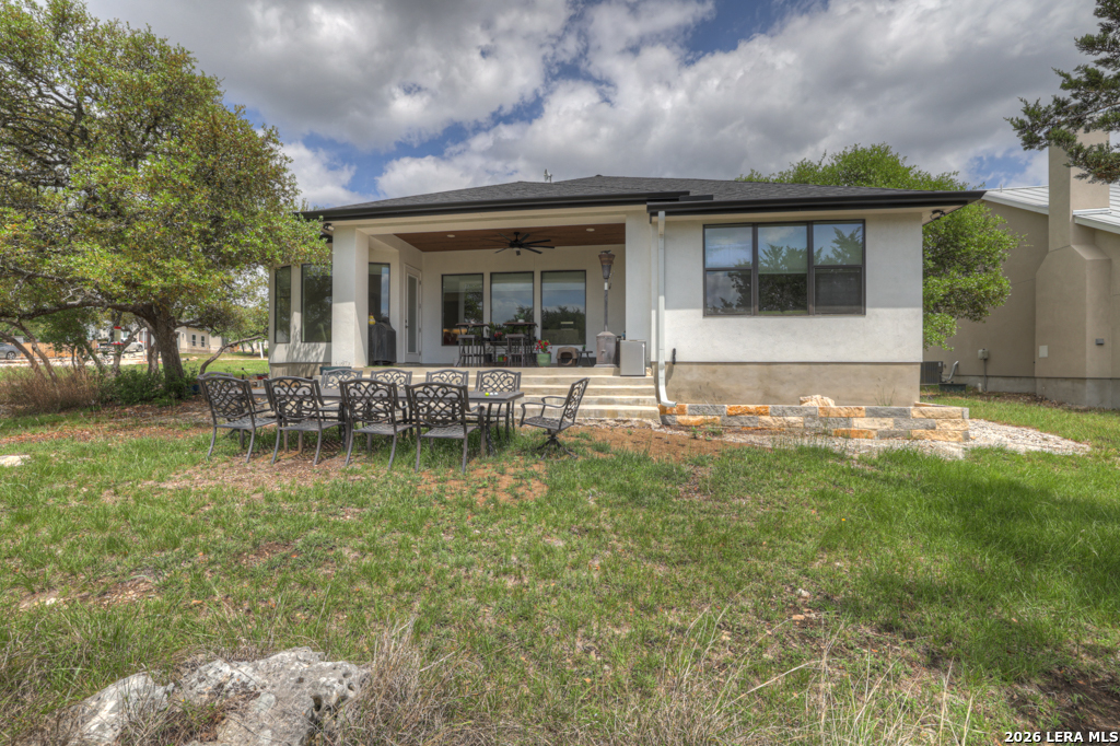 105 N John Bird Blanco TX 78606