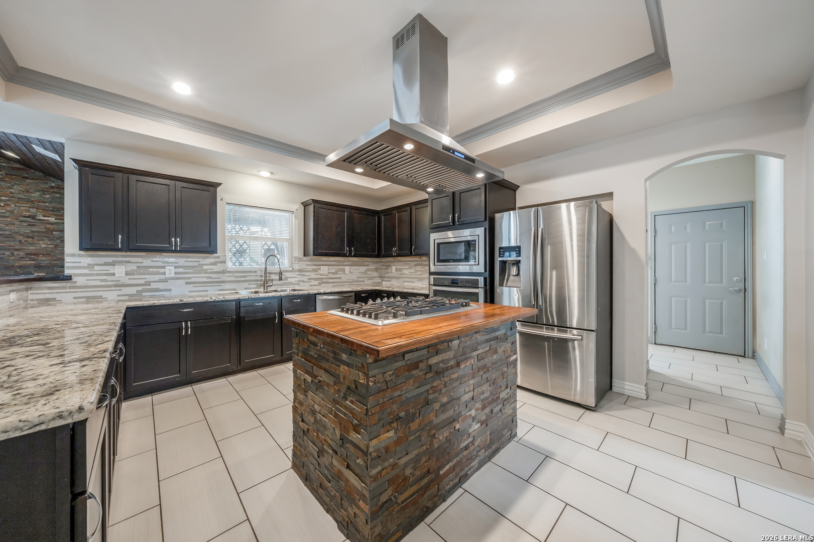 25375 Whispering Winds Drive San Antonio TX 78264