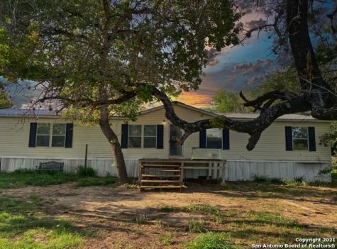 1030 Spur Ridge San Antonio TX 78264
