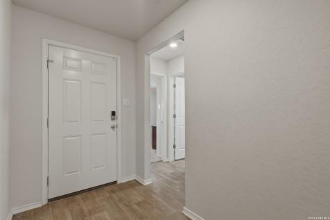 9711 Spotted Rose San Antonio TX 78254