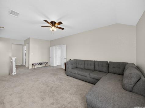 2902 Daisy Meadow New Braunfels TX 78130