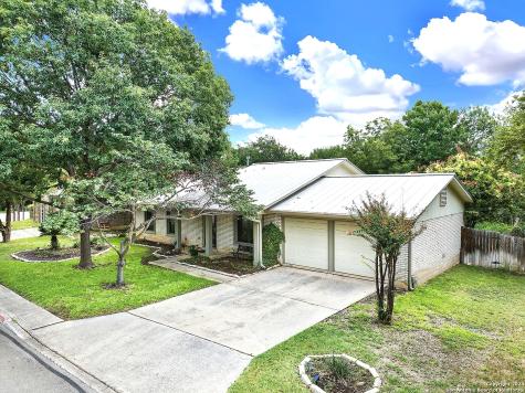 11910 Holm Oaks Drive San Antonio TX 78249