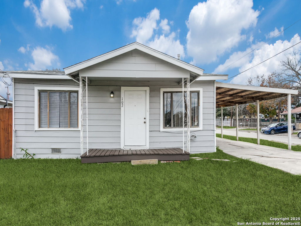 102 Smallwood Drive San Antonio TX 78210