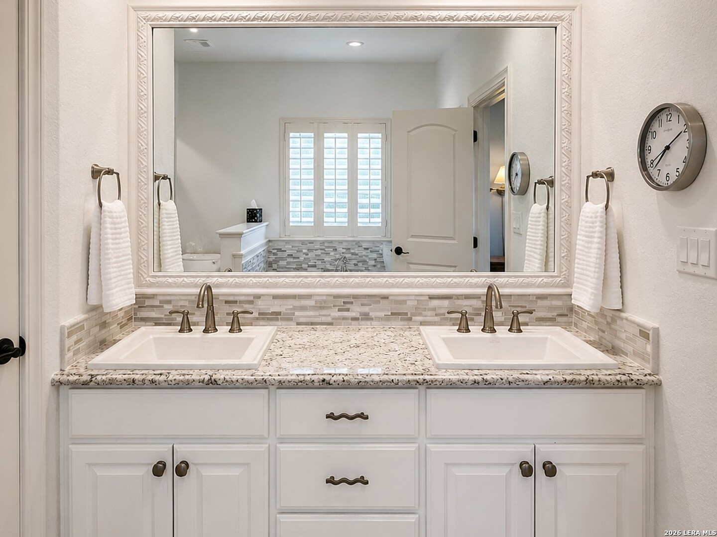 1201 Doe Run Hollow Fredericksburg TX 78624