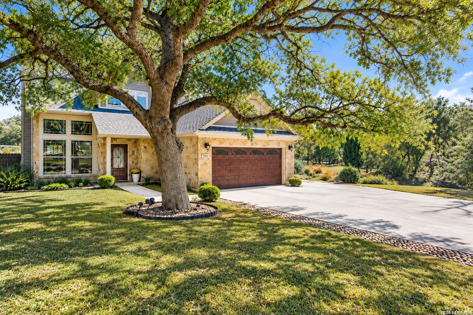 1201 Doe Run Hollow Fredericksburg TX 78624