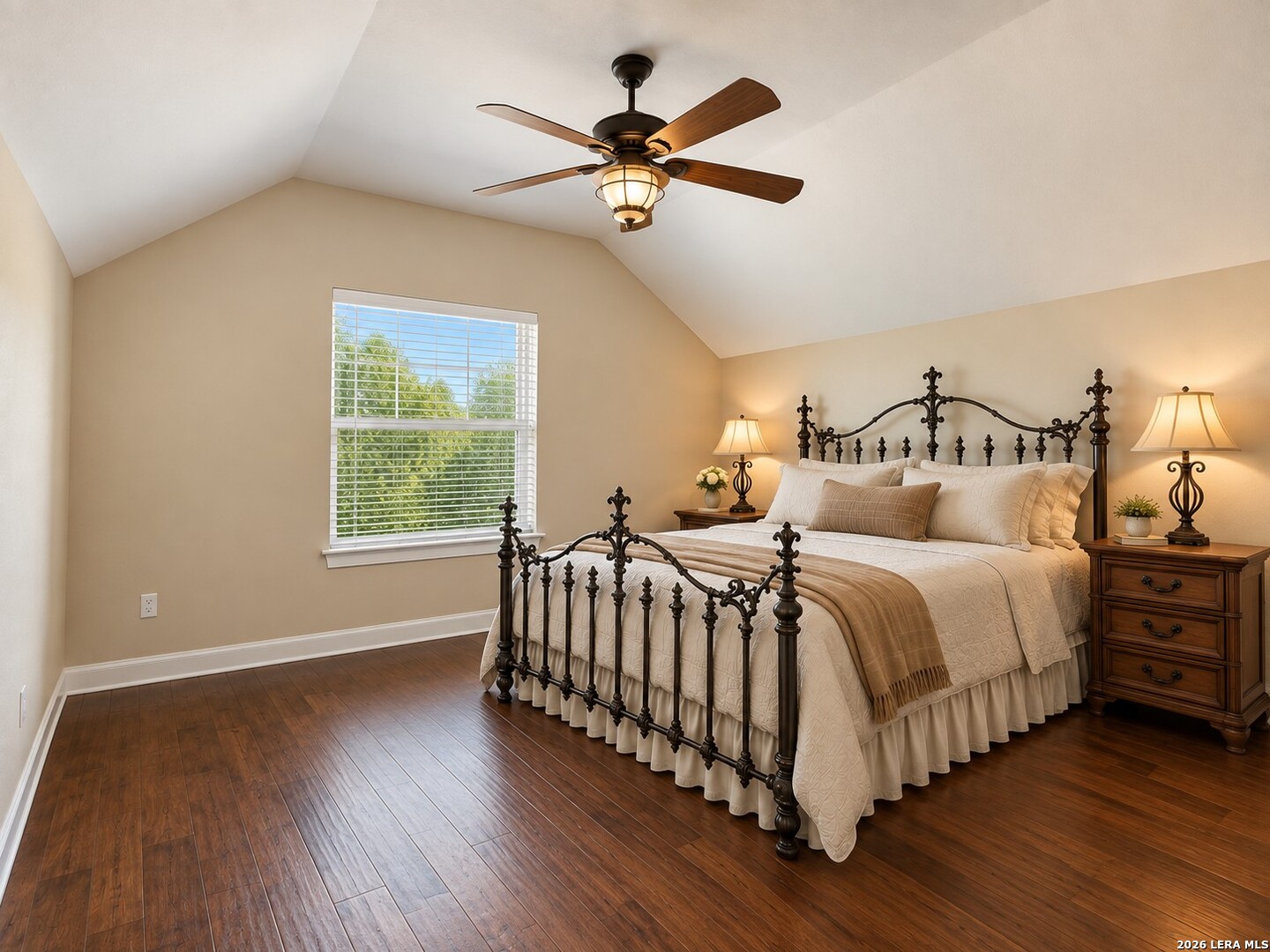 1201 Doe Run Hollow Fredericksburg TX 78624