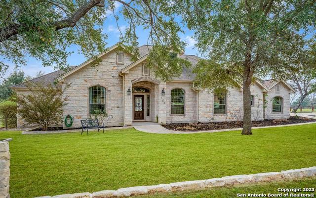 104 Rosewood Drive La Vernia TX 78121