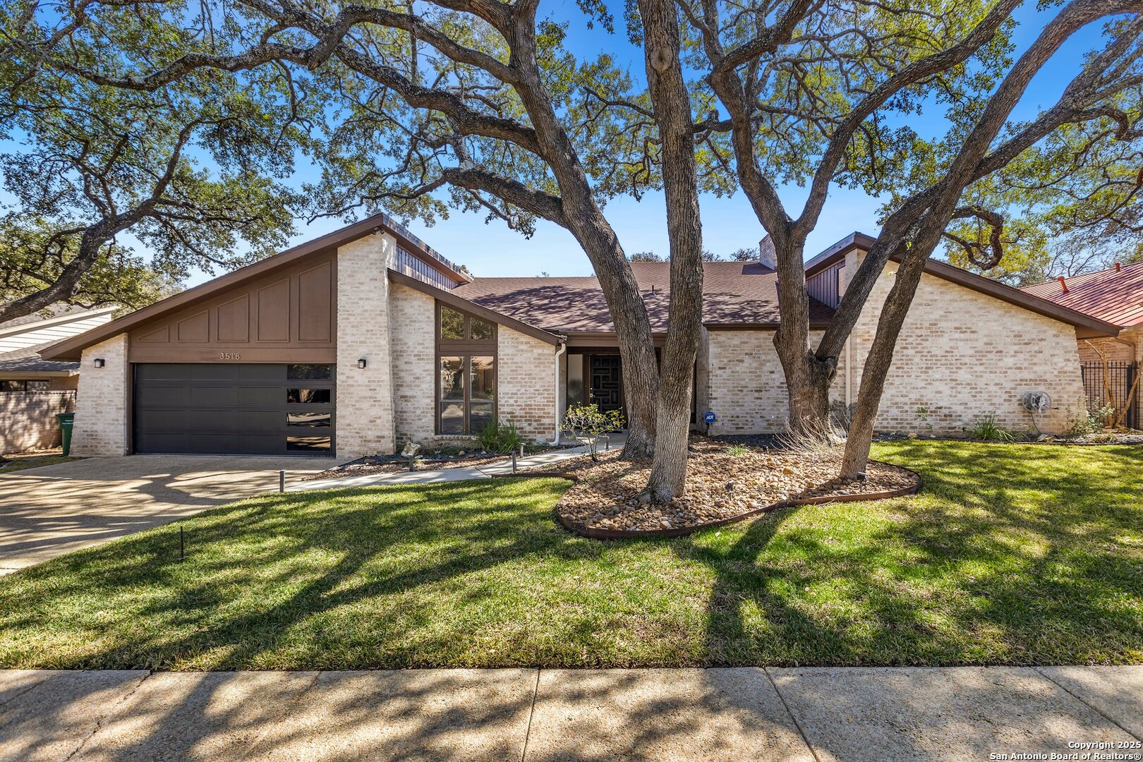 3518 Hunters Gate Street San Antonio TX 78230