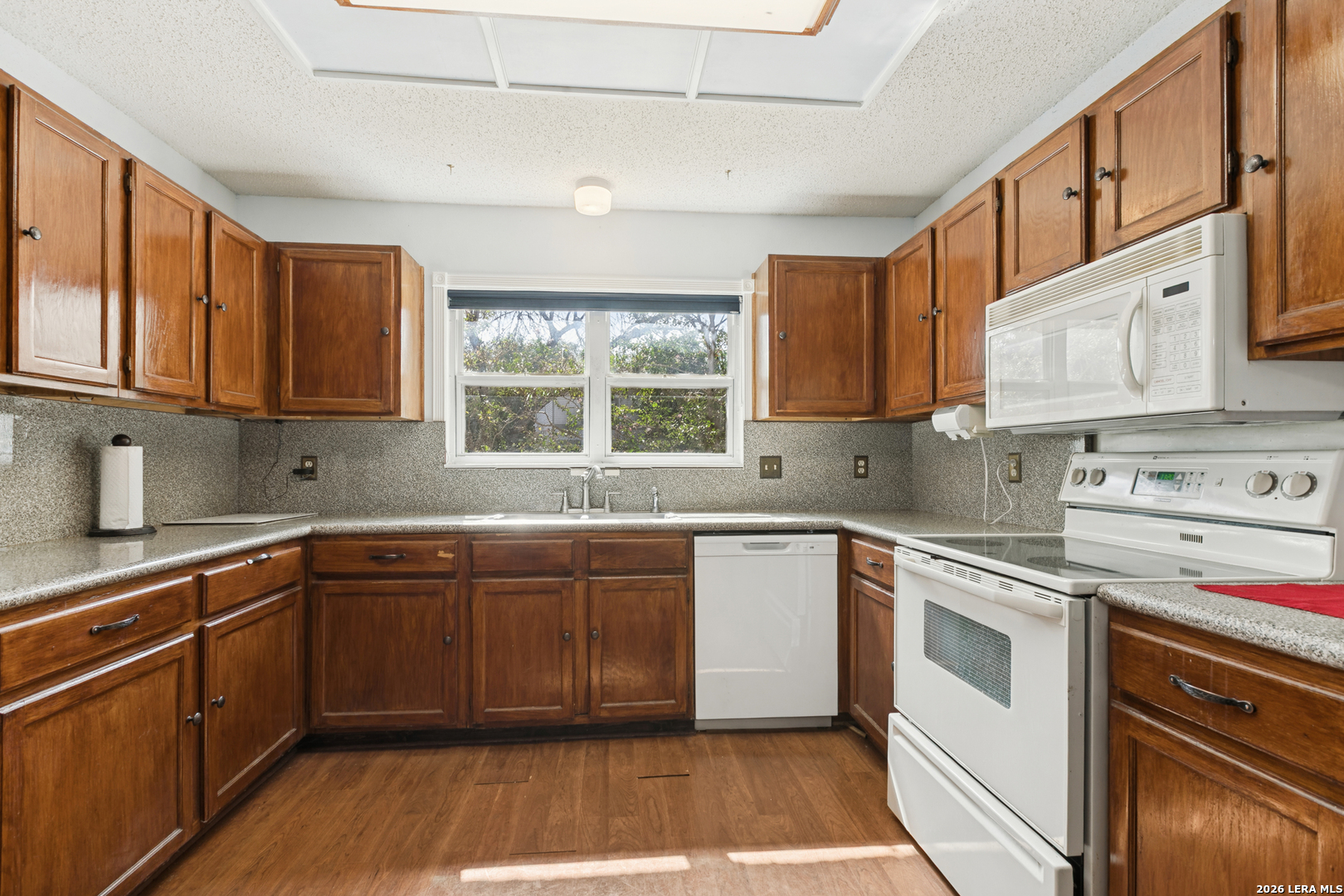 619 Cypresscliff Drive San Antonio TX 78245