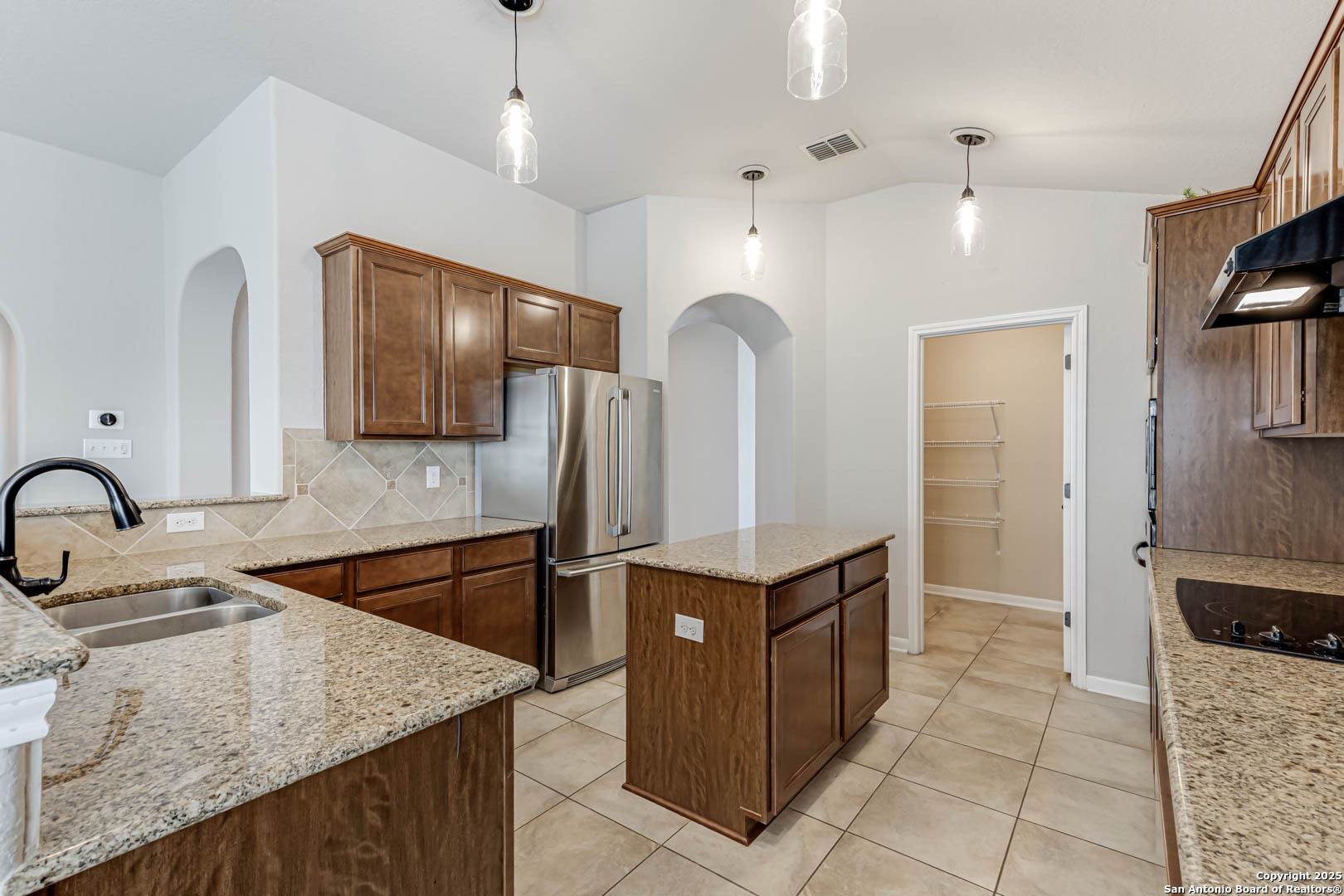 23702 Misty Peak San Antonio TX 78258