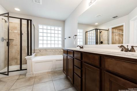 23702 Misty Peak San Antonio TX 78258