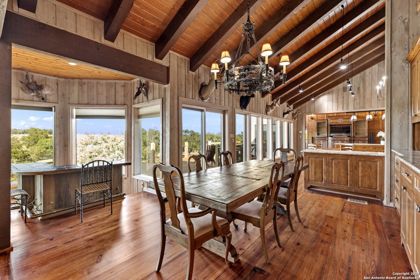 556 Cliff View Loop Harper TX 78631