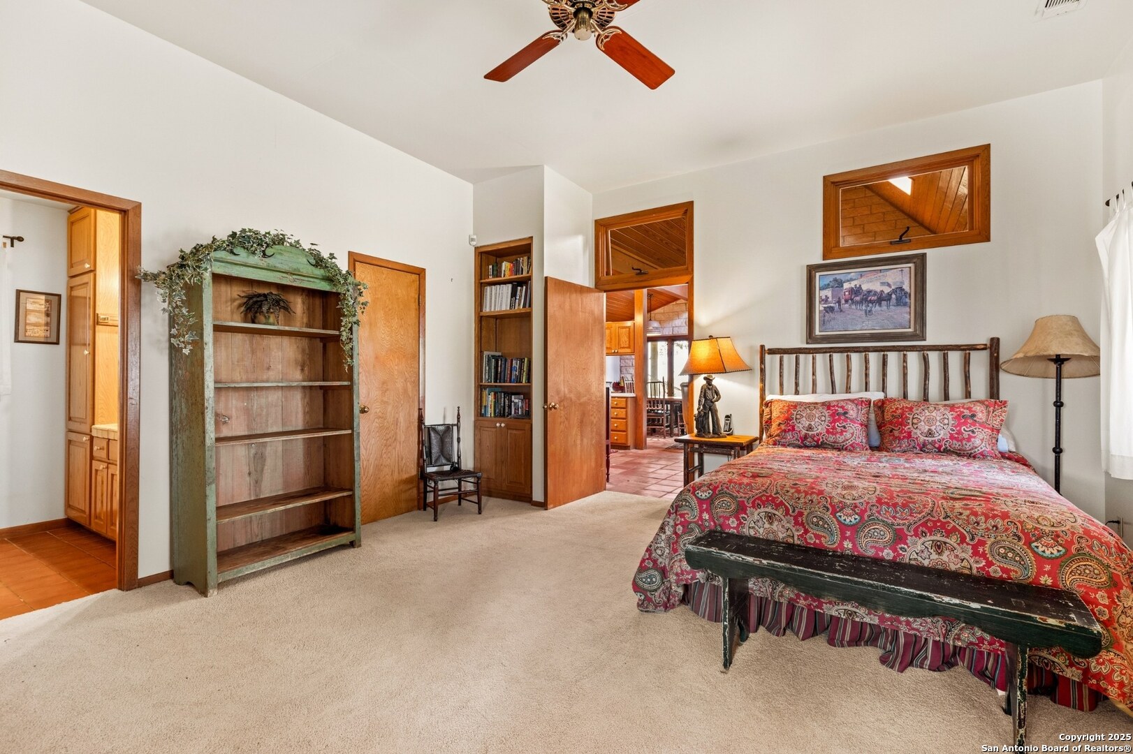 556 Cliff View Loop Harper TX 78631