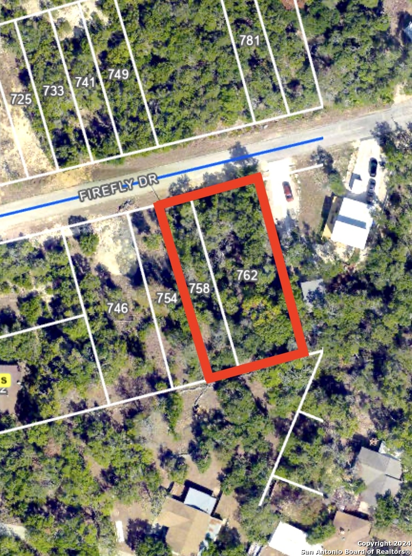 762 & 758 Firefly Drive Canyon Lake TX 78133