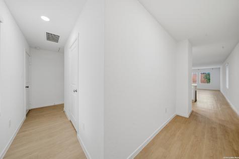 5253 Morgan Crest San Antonio TX 78253