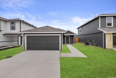 12552 Spoor Valley Converse TX 78109