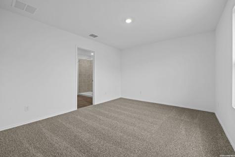12552 Spoor Valley Converse TX 78109