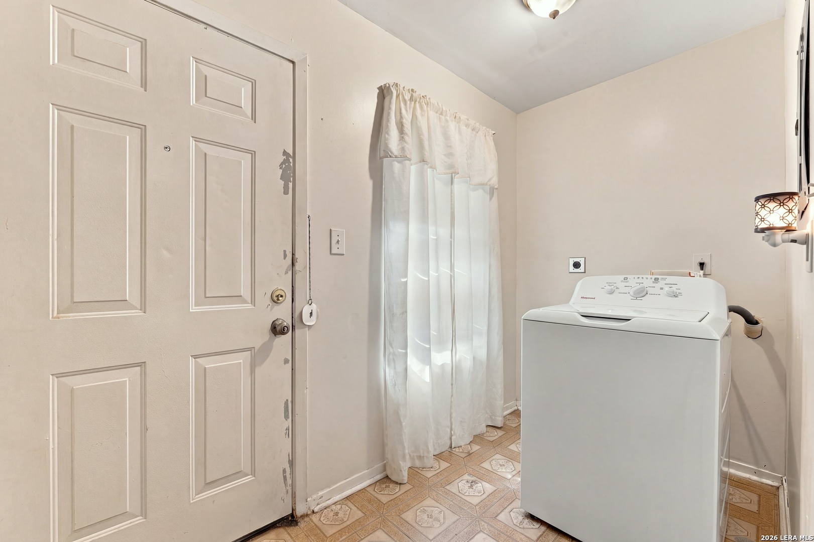 102 Vadalia Street San Antonio TX 78228