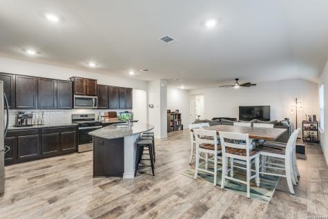 155 Firetail San Antonio TX 78253