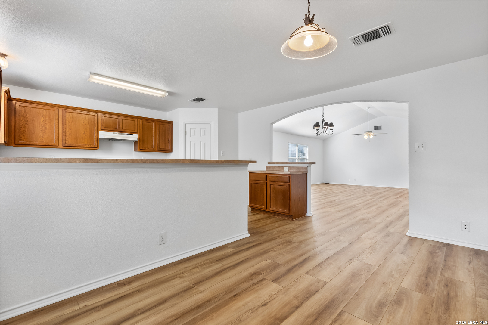 2142 Red Rock Crossing San Antonio TX 78245