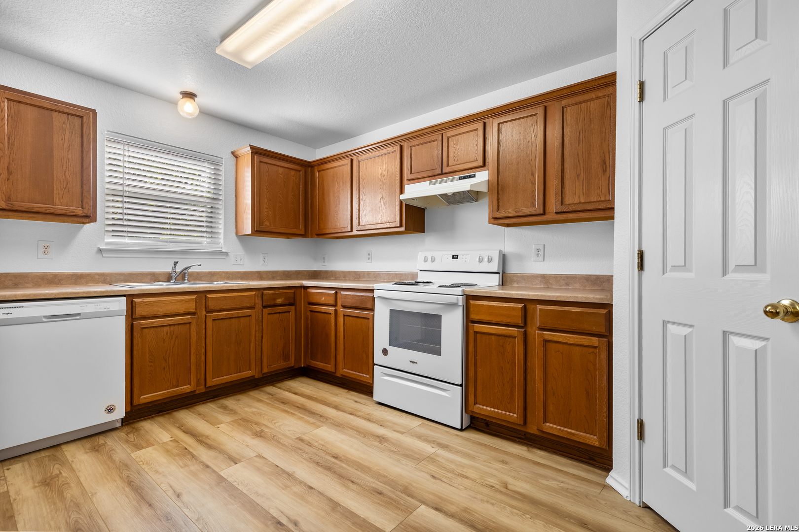 2142 Red Rock Crossing San Antonio TX 78245