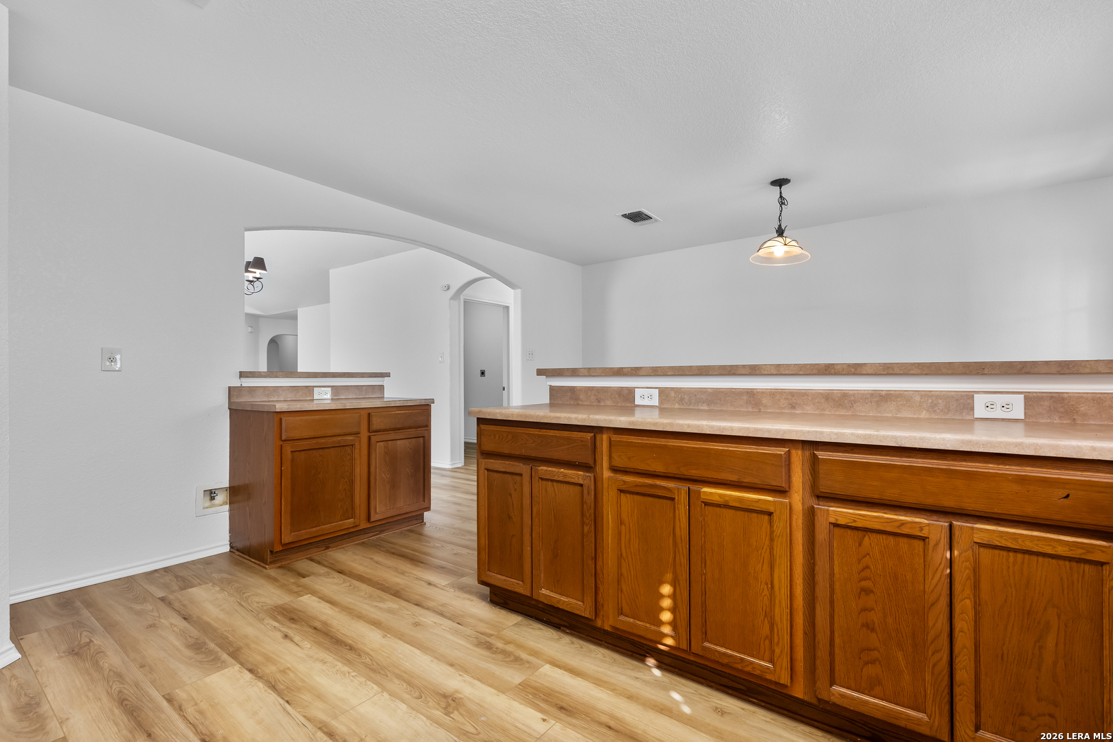 2142 Red Rock Crossing San Antonio TX 78245