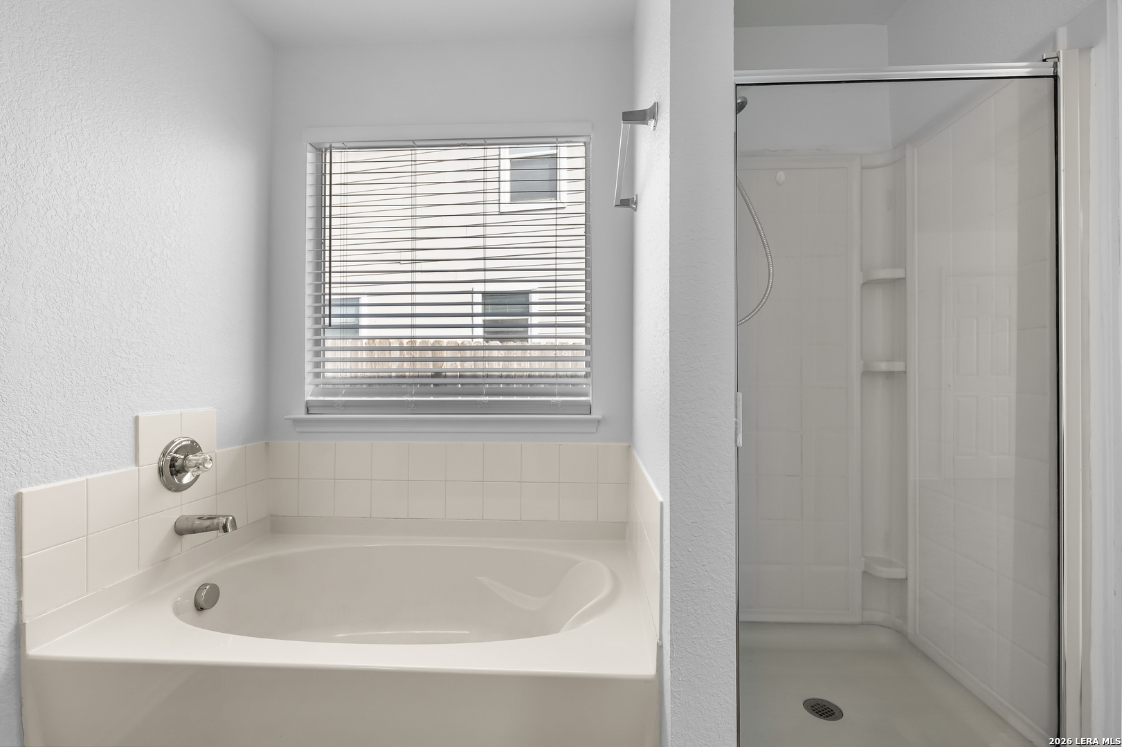 2142 Red Rock Crossing San Antonio TX 78245
