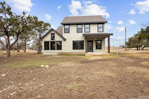 181 Deerwood Circle Bandera TX 78003