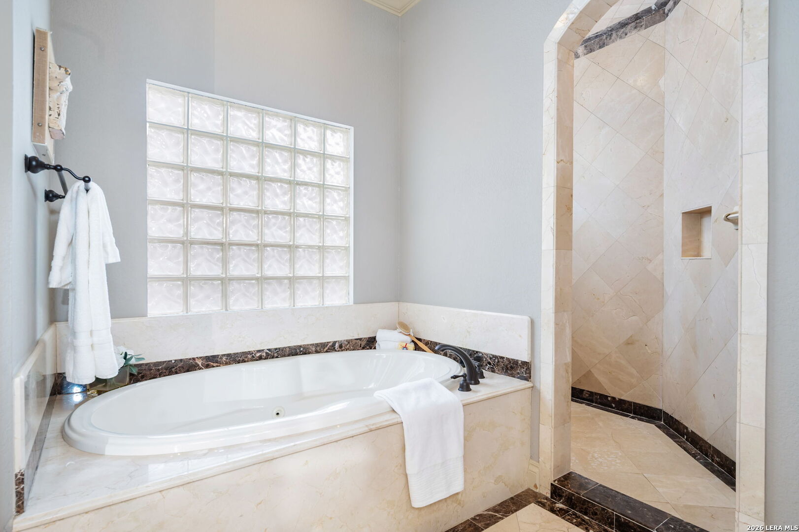 4 Cobham Way San Antonio TX 78218