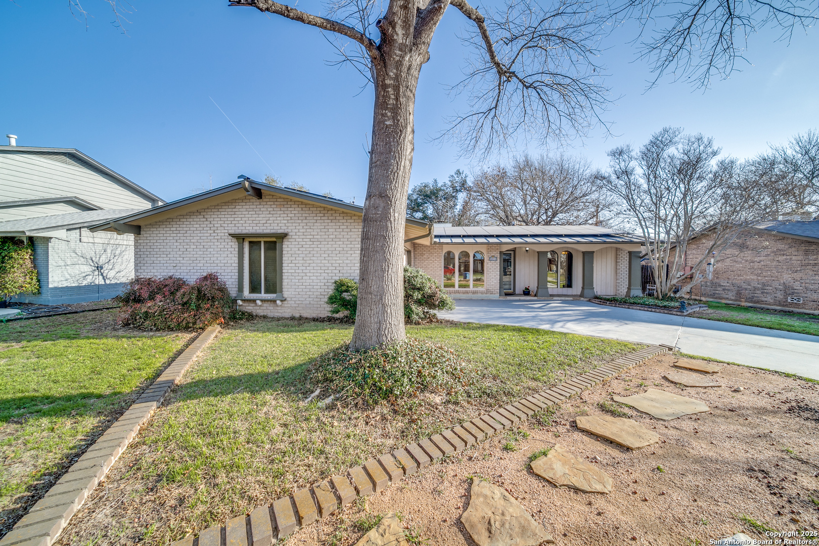 10214 Fox Hollow San Antonio TX 78217