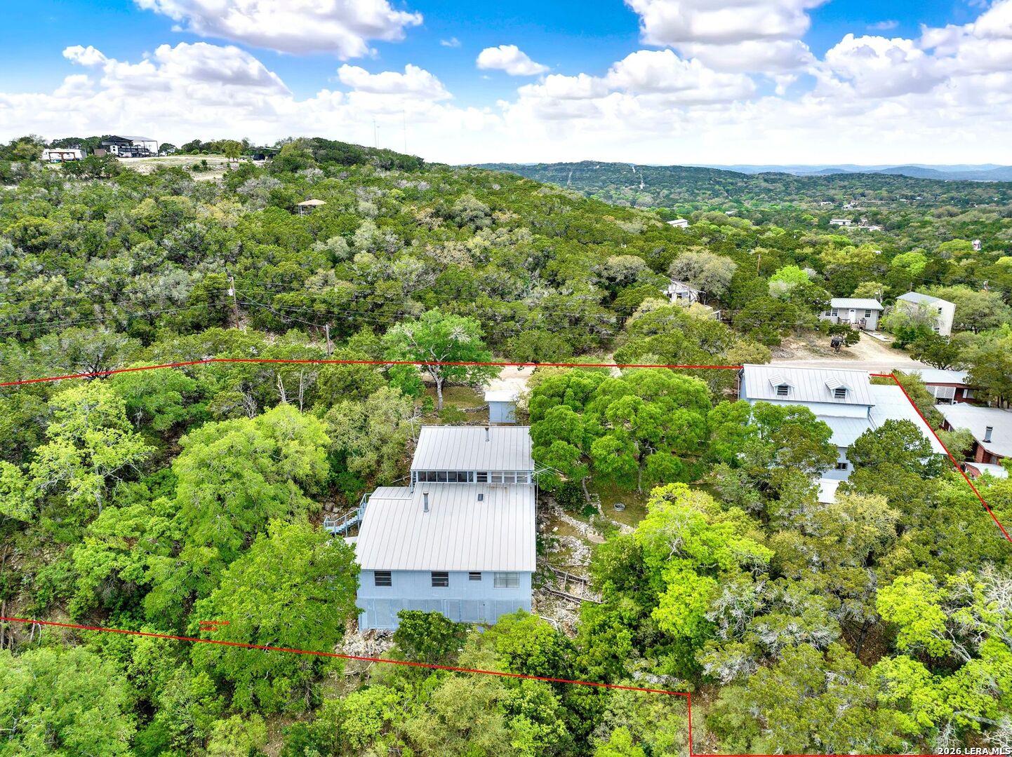 137 Hilltop Loop East Lakehills TX 78063