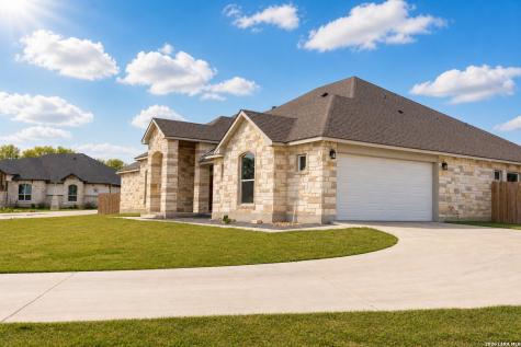 113 Ava Ridge La Vernia TX 78121