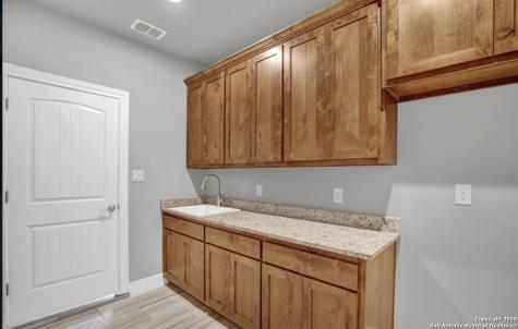 113 Ava Ridge La Vernia TX 78121