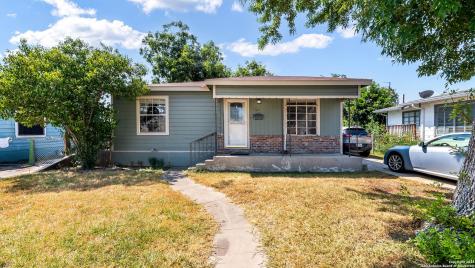 1722 Alametos San Antonio TX 78201