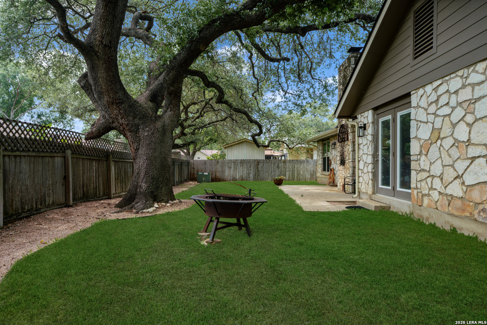 2706 Stone Edge Street San Antonio TX 78232