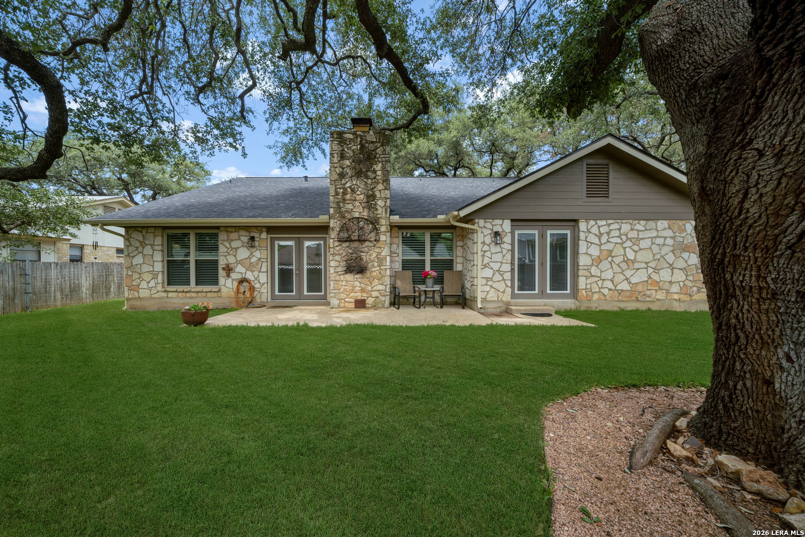 2706 Stone Edge Street San Antonio TX 78232