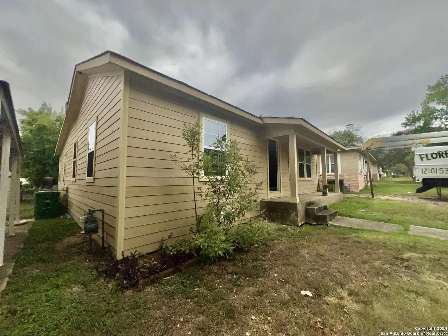 222 Golden Crown Drive San Antonio TX 78223