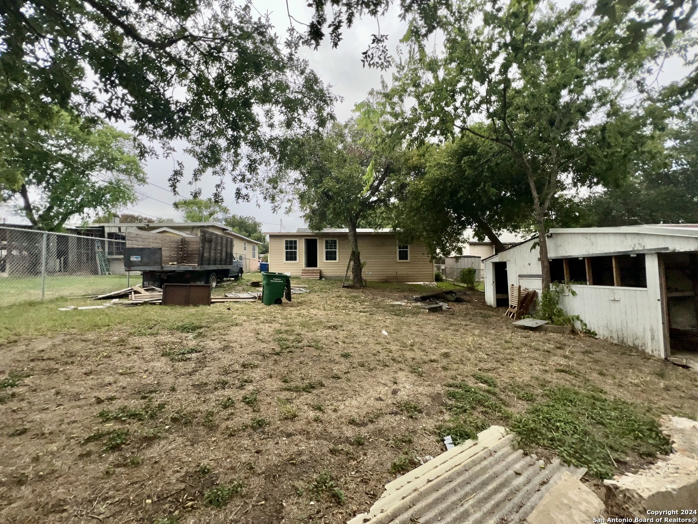222 Golden Crown Drive San Antonio TX 78223