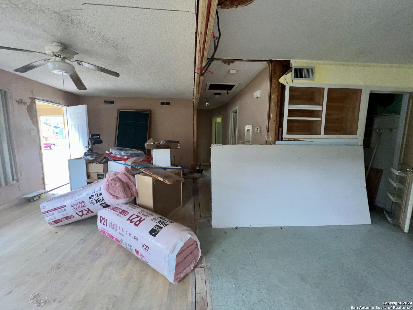 222 Golden Crown Drive San Antonio TX 78223