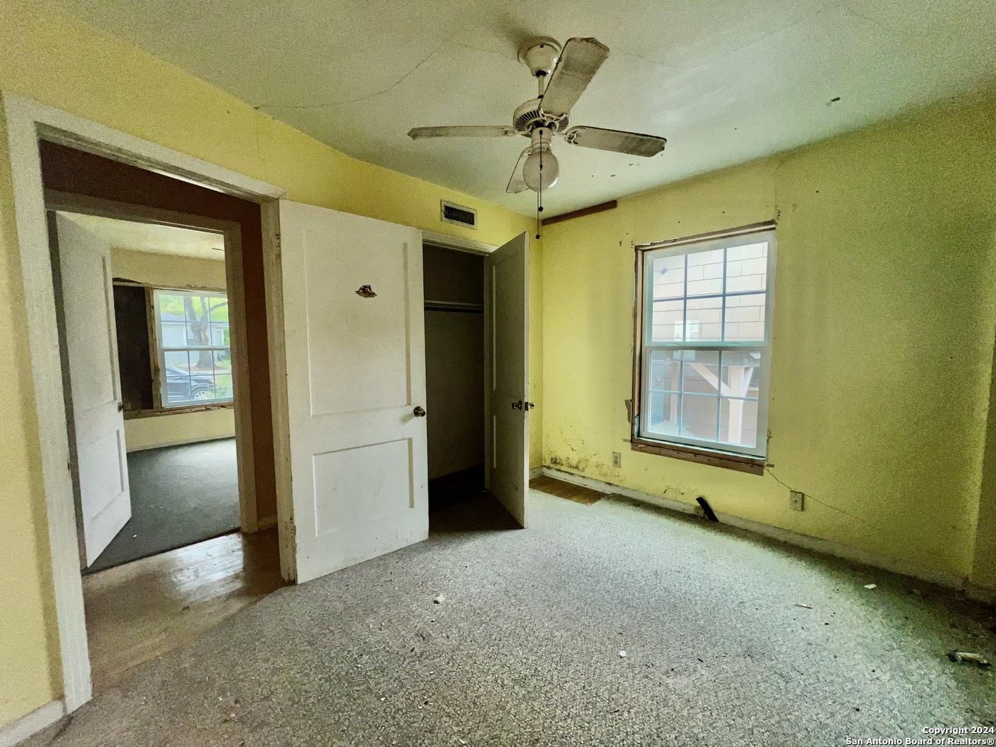 222 Golden Crown Drive San Antonio TX 78223
