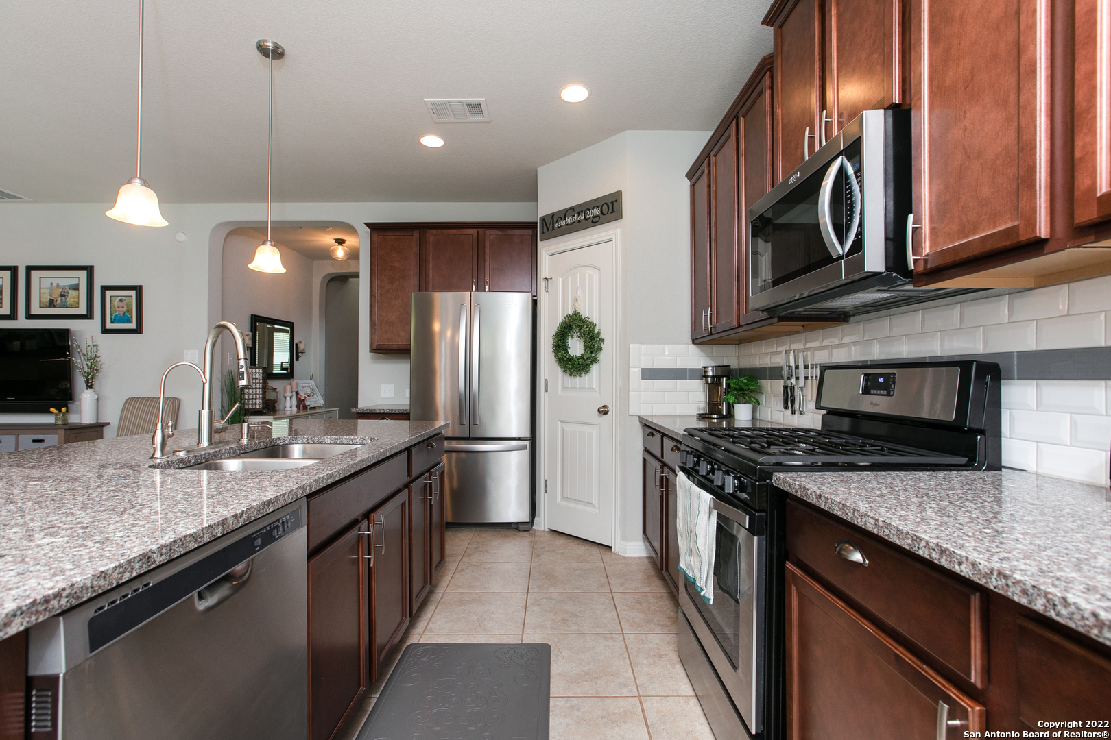 8739 Estonian Trace San Antonio TX 78251