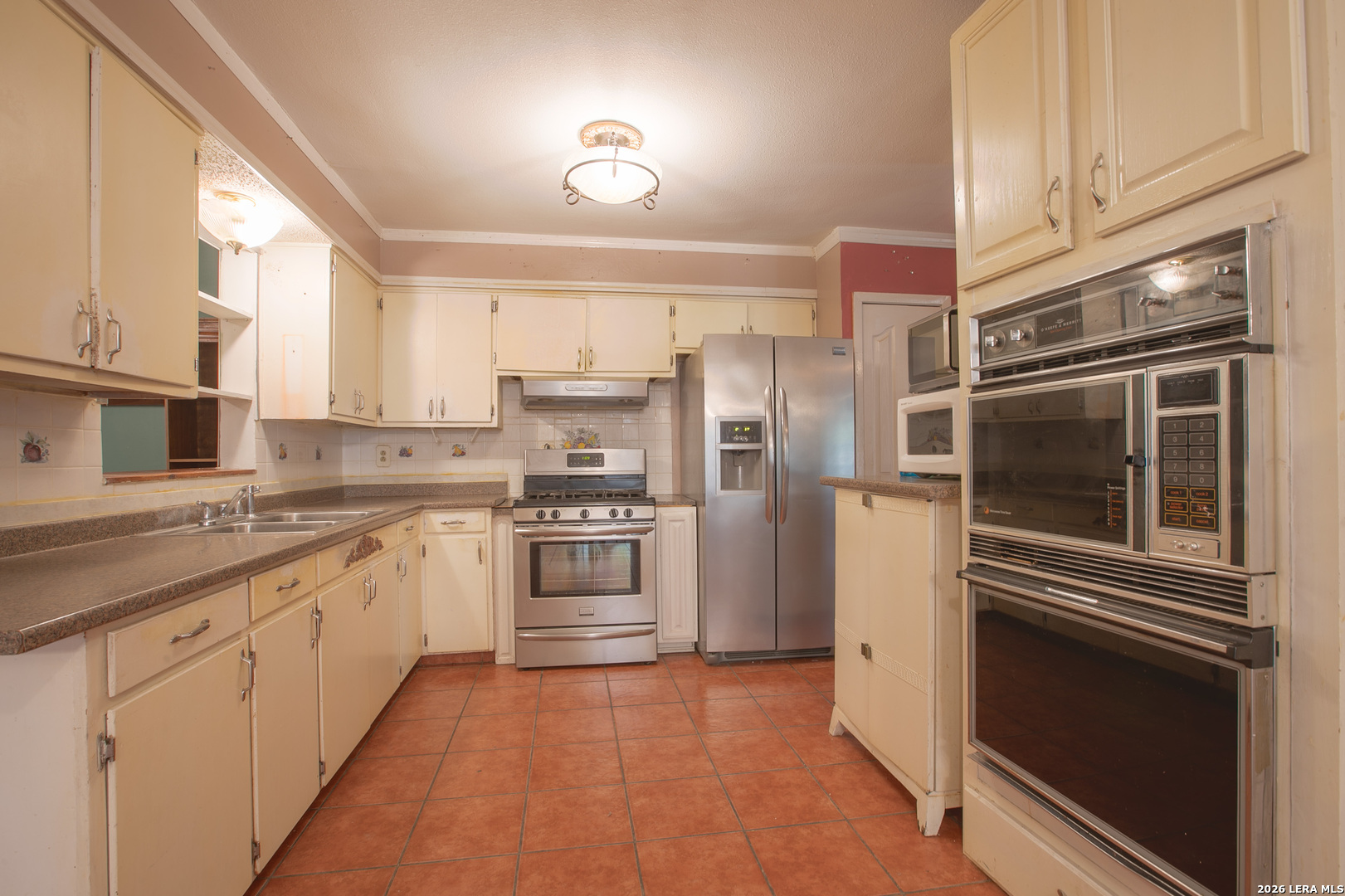 5347 San Benito San Antonio TX 78228