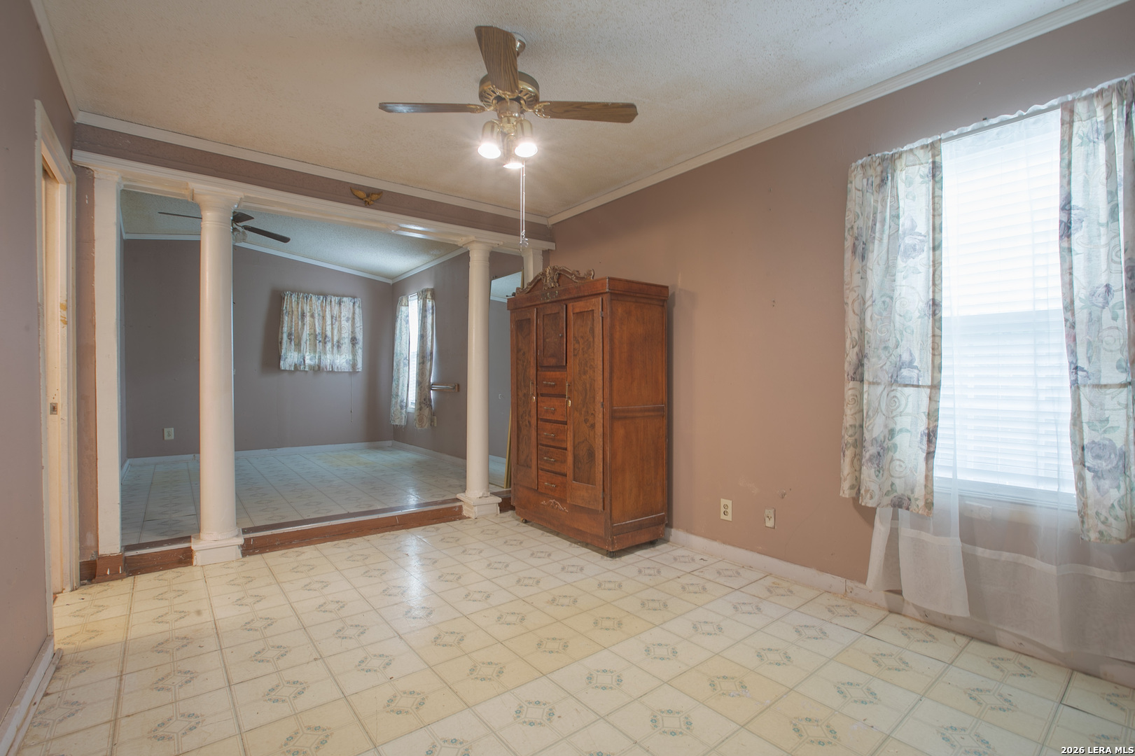 5347 San Benito San Antonio TX 78228