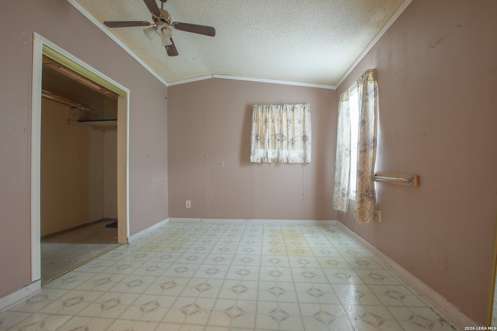 5347 San Benito San Antonio TX 78228