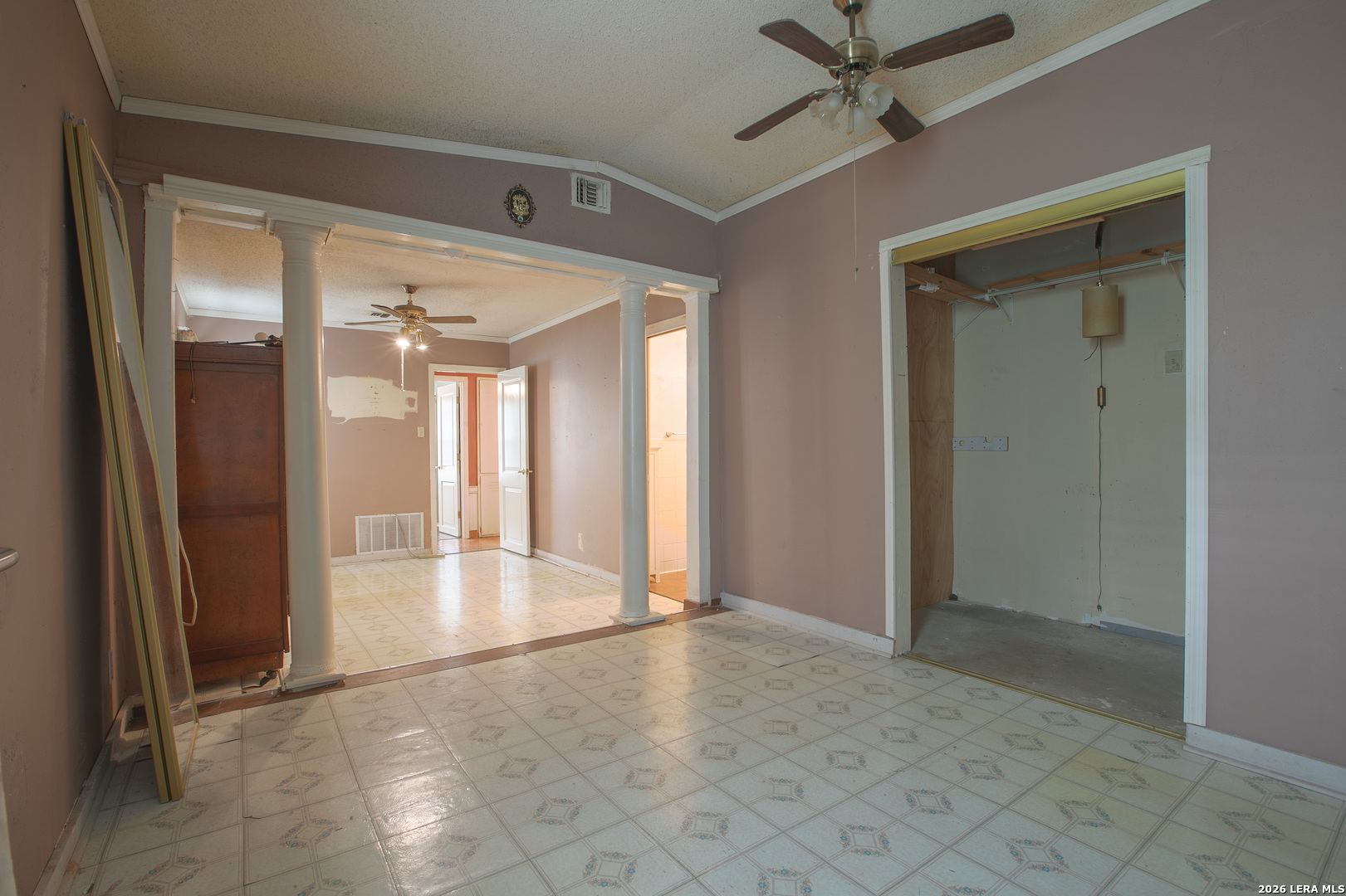 5347 San Benito San Antonio TX 78228