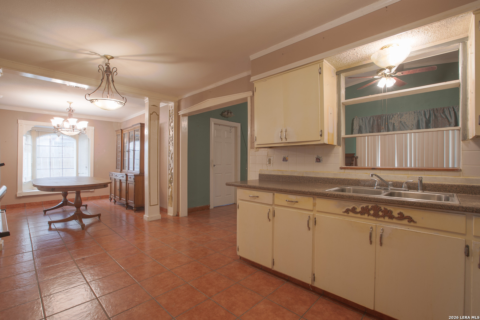 5347 San Benito San Antonio TX 78228