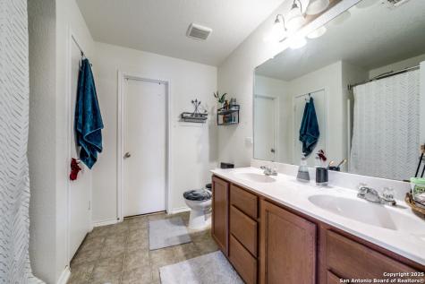 907 Trilby San Antonio TX 78253