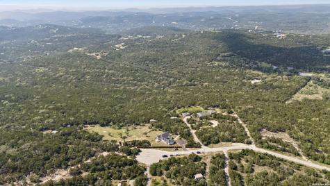 622 County Road 2753 Mico TX 78056